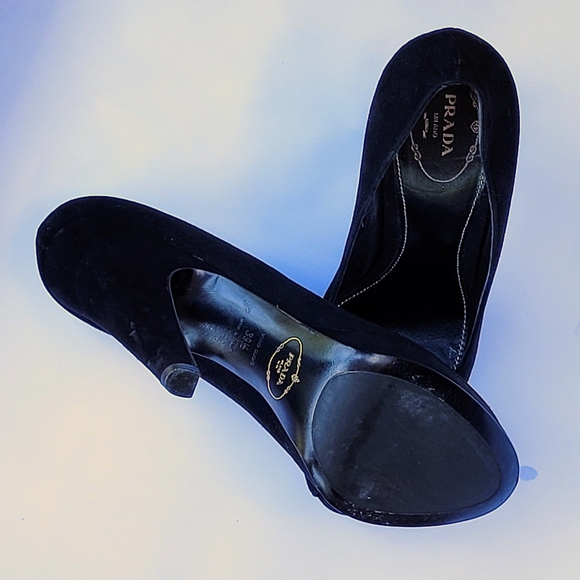 Vintage Authentic Prada Vero Cuoio  Suede High Heels - Picture 7 of 7
